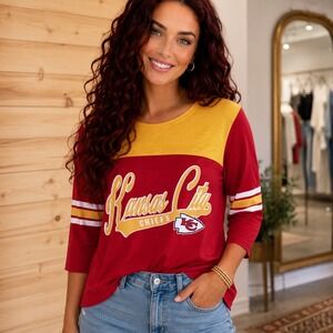 NFL Team Apparel Kansas City Chiefs Womens Red Yellow 3/4 Sleeve Graphic Top S